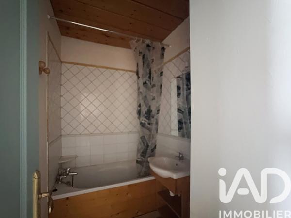 Location appartement 3 pièces 37 m² Vichy