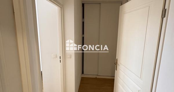 Location Appartement 3 pièces 65.09 m² - Le Plessis-robinson 92350