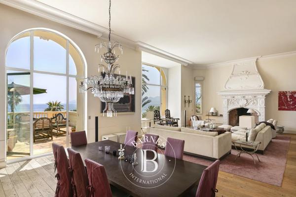 Cannes, Villa 7 Chambres -  407 m² à vendre