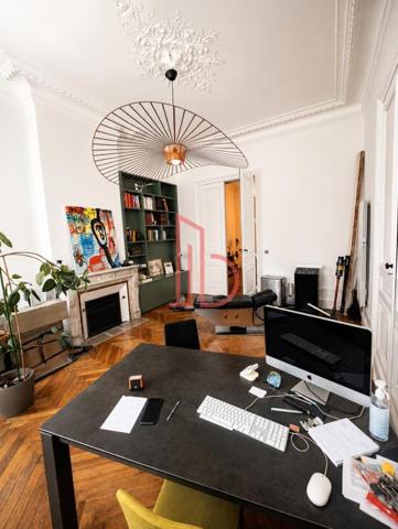 Bureau de 69 m² à vendre à Bordeaux Saint-Michel - Victoire