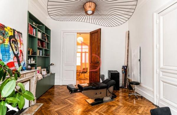 Bureau de 69 m² à vendre à Bordeaux Saint-Michel - Victoire