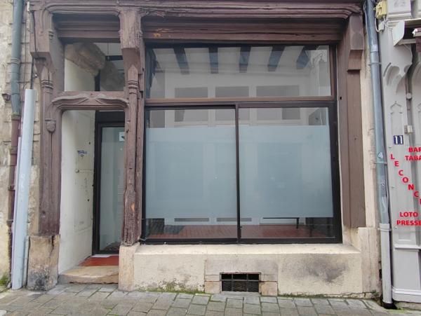 Location Local commercial 2 pièces Bourges (18000) - AVARICUM