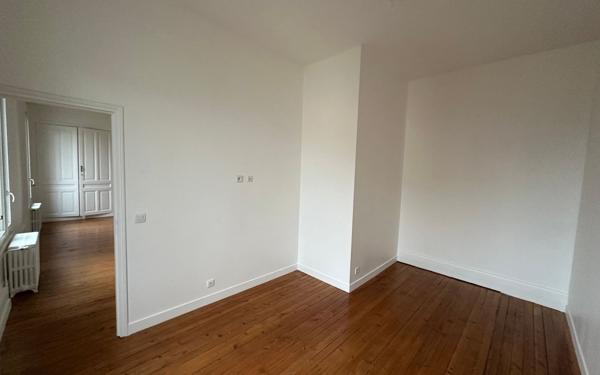 Immeuble à vendre    8 pièces •  Le Havre