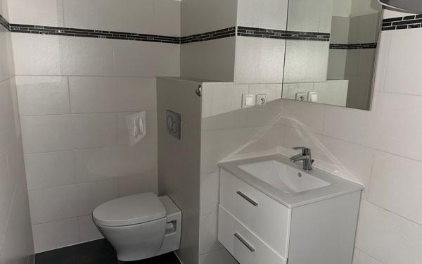 Immeuble à vendre    8 pièces •  Le Havre