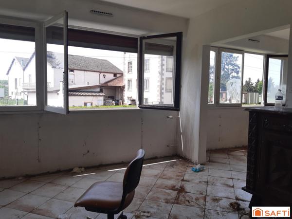 rez de chaussée T1 avec cave et accès parking