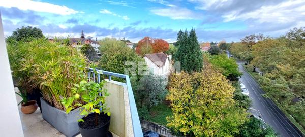 Pau (64000) BEL APPARTEMENT T4 -PAU