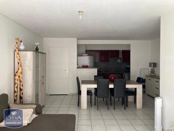 Appartement à louer 3 pièces 70.75m² Saint-Quentin (02100)