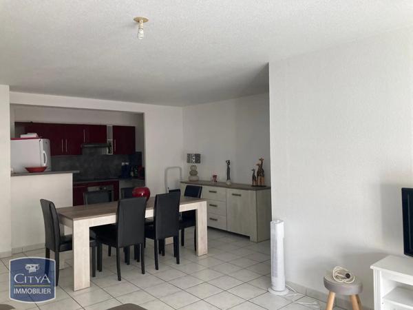 Appartement à louer 3 pièces 70.75m² Saint-Quentin (02100)