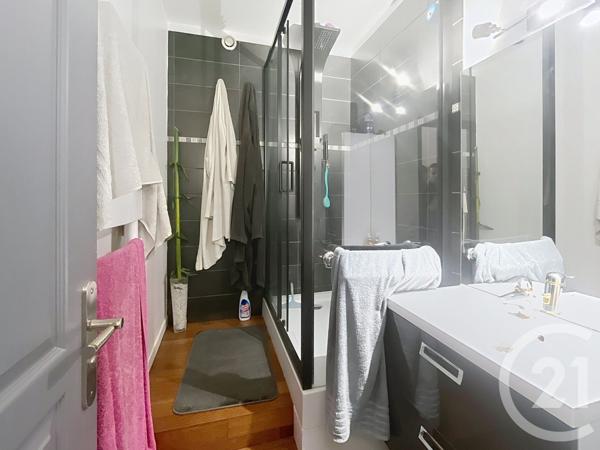 Appartement F4 à vendre  4 pièces - 90 m2 EPERNAY - 51