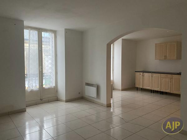 Location appartement Nozay : 600 € - AJP Immobilier Nort-sur-Erdre