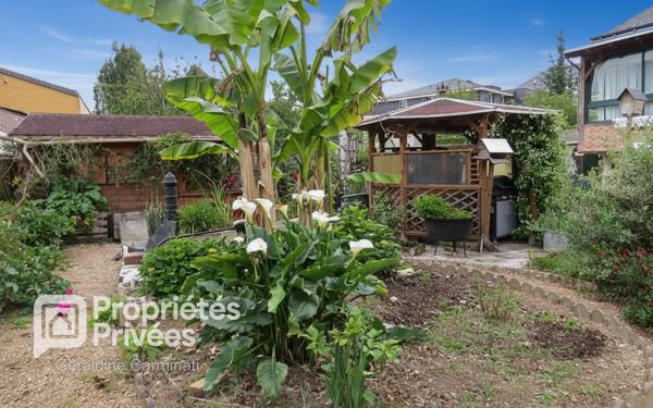 À VENDRE 37540 SAINT-CYR-SUR-LOIRE, maison familiale de 201 m² / jardin / atelier / garage / cave