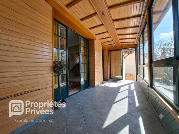 À VENDRE 37540 SAINT-CYR-SUR-LOIRE, maison familiale de 201 m² / jardin / atelier / garage / cave