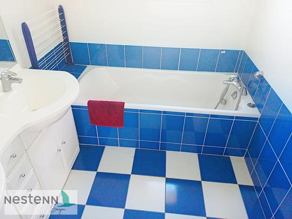 A vendre maison à Saint Sulpice De Royan,112 m², 4 chambres, 2 garages, 1311m² de terrain