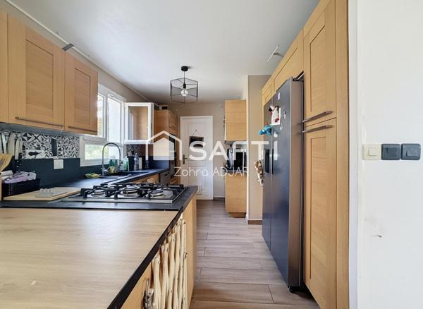 Maison familiale d'environ 150 m² 6 pièces/ terrain 850 m² – Mouroux (77)