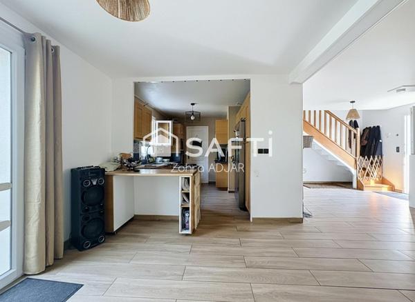 Maison familiale d'environ 150 m² 6 pièces/ terrain 850 m² – Mouroux (77)
