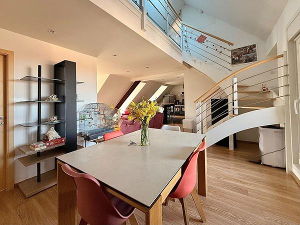 MAGNIFIQUE DUPLEX CERNAY - DERNIER ETAGE