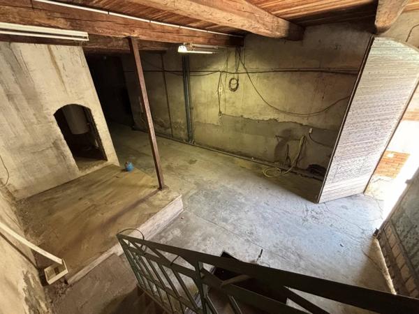 Remise avec habitation T3