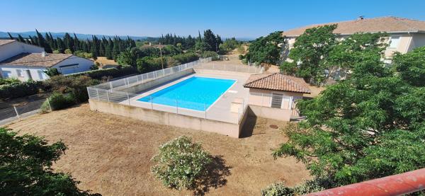 Appartement de type 3 dans une résidence fermée avec piscine