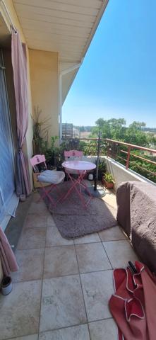 Appartement de type 3 dans une résidence fermée avec piscine