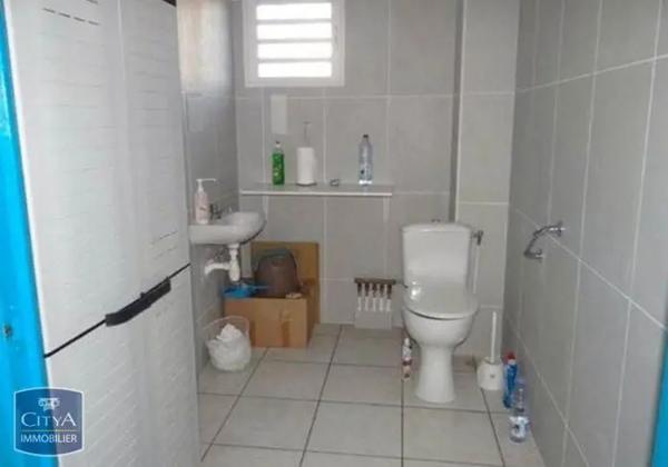 Local professionnel à louer