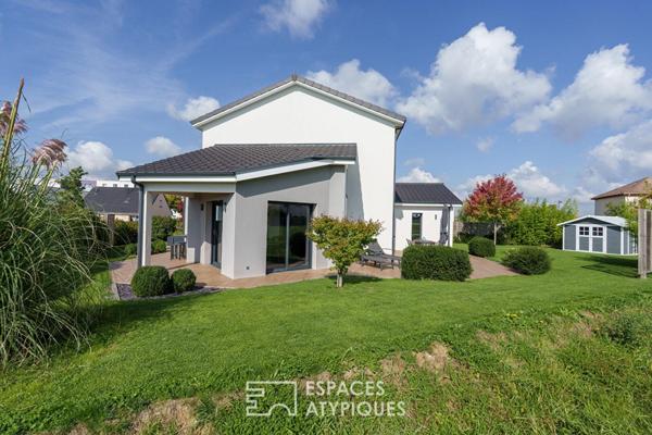 Maison d’architecte contemporaine de plain-pied avec jardin aux portes de Nancy