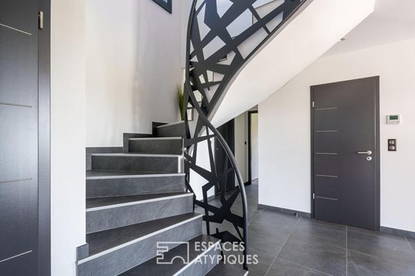 Maison d’architecte contemporaine de plain-pied avec jardin aux portes de Nancy