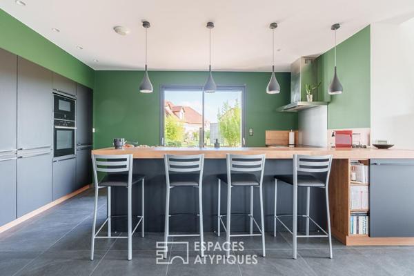 Maison d’architecte contemporaine de plain-pied avec jardin aux portes de Nancy