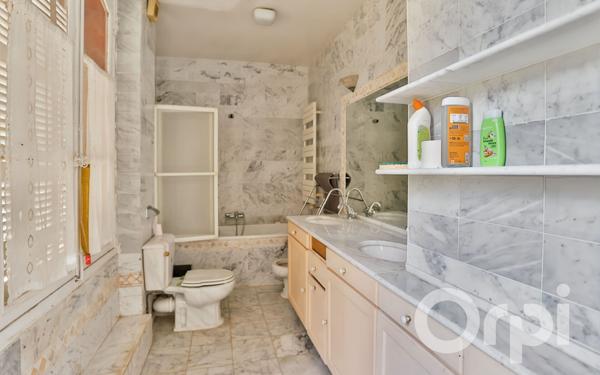 Maison à vendre    12 pièces •  Gournay-en-Bray