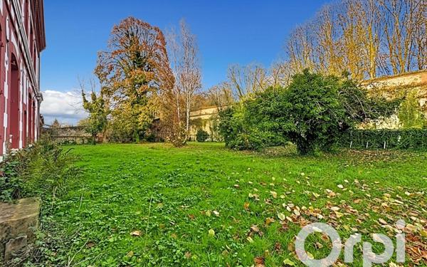 Maison à vendre    12 pièces •  Gournay-en-Bray