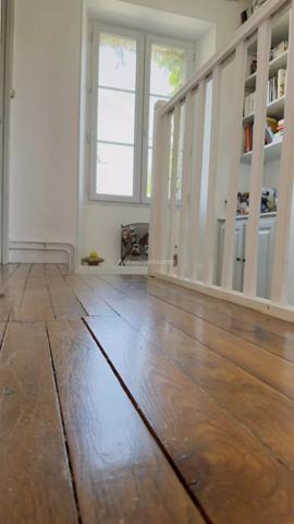 Vente                                                      Maison
                        
                     8 pièces                      170 m2                     à Pringy