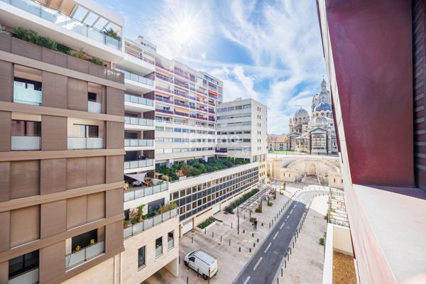 Marseille 2ème / Appartement / Terrasse