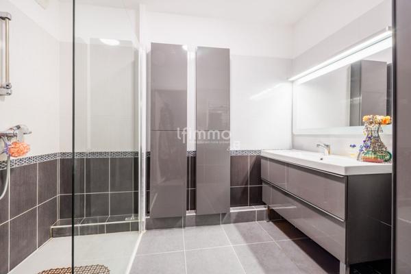 Marseille 2ème / Appartement / Terrasse