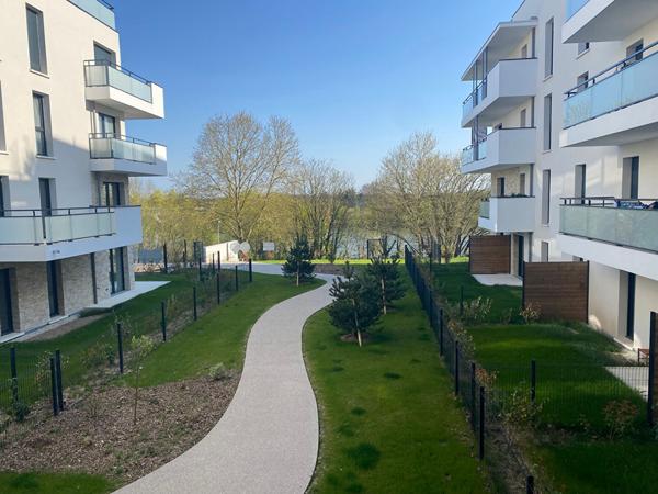Sublime appartement avec vue imprenable sur la Loire à Saint-Jean-de-la-Ruelle