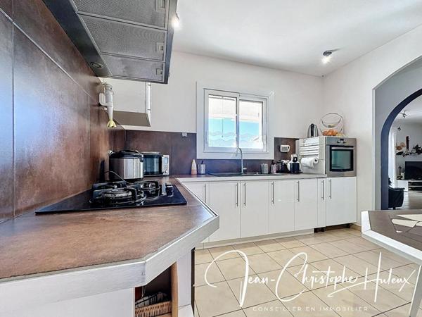 MARGUERITTES 30320 - Villa plain pied 114 m2 avec Piscine