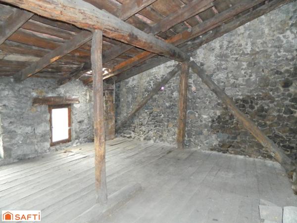 Maison de ville, à rénover, volumes vides