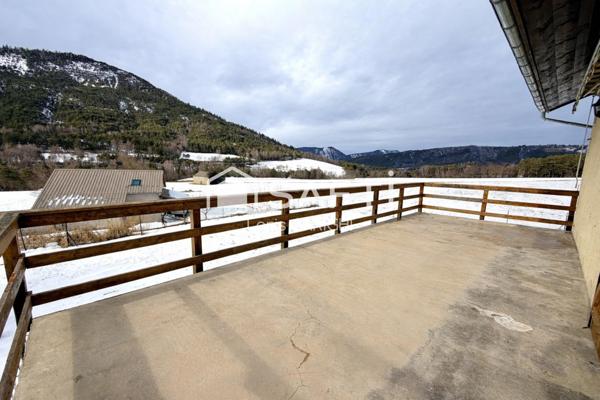 Maison 4 pièces avec vue panoramique et grande terrasse