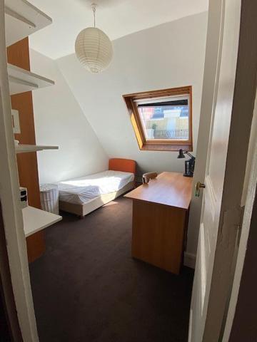 Location Chambre9 m² - 1 Pièce - PARIS (75008)