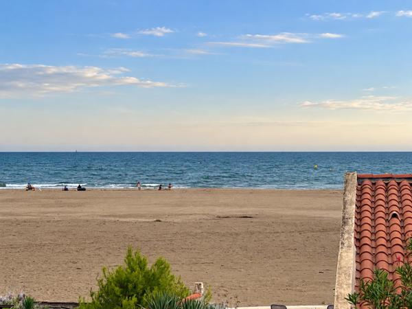 Appartement 4 pièces à louer St Pierre la Mer - 11560 / Réf: 01-4765