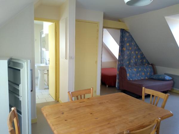 STUDIO LA ROCHE POSAY - rue calme ! [REF. 5713]