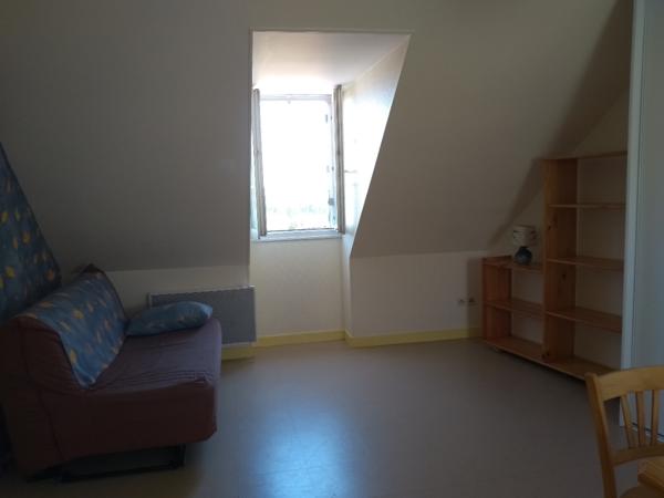 STUDIO LA ROCHE POSAY - rue calme ! [REF. 5713]