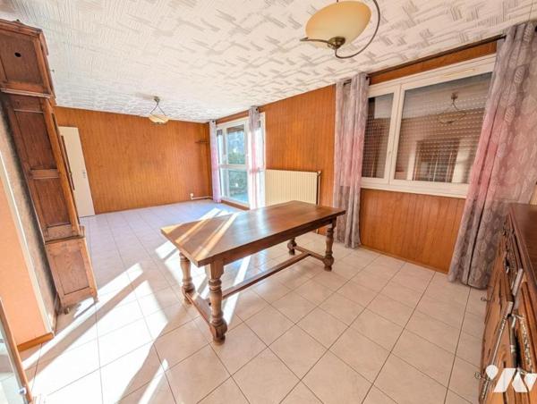 MAISON T5 AVEC GARAGE ET JARDIN