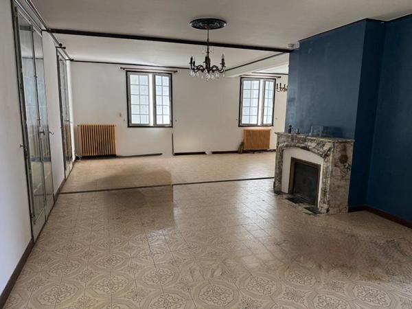 Maison Châtenoy le Royal 7 pièce(s) 176 m2 ou 202 m²