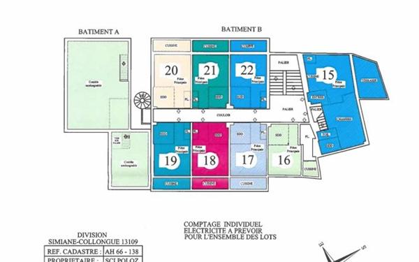 Immeuble à vendre    40 pièces • 906 m2 Simiane-Collongue