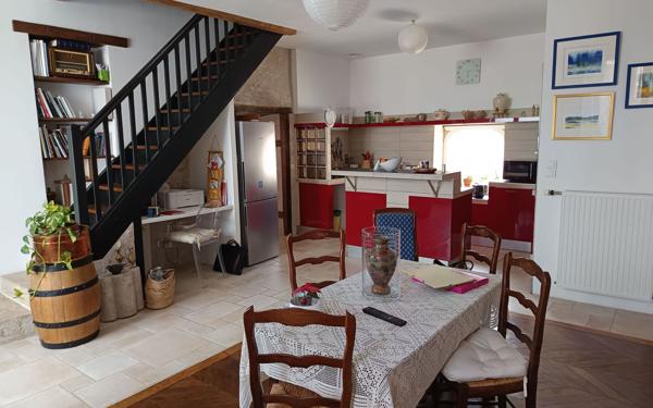 Maison à vendre    4 pièces •  Vineuil