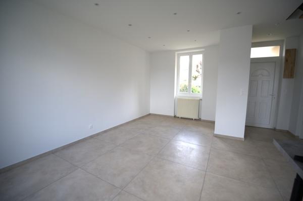 Maison à vendre |  La Tour-du-Pin |  3 pièces | 75 m²