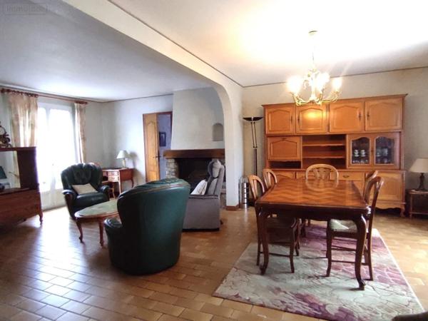 Maison à vendre à Gouesnou dans le Finistère (29850), ref : 041/218