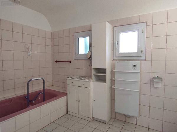 Maison à vendre à Gouesnou dans le Finistère (29850), ref : 041/218