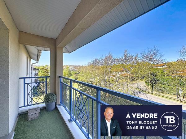 Villefontaine (38090) VILLEFONTAINE - T2 DERNIER ETAGE - BALCON - PARKING EN SOUS-SOL