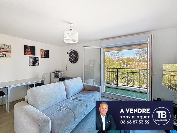 Villefontaine (38090) VILLEFONTAINE - T2 DERNIER ETAGE - BALCON - PARKING EN SOUS-SOL