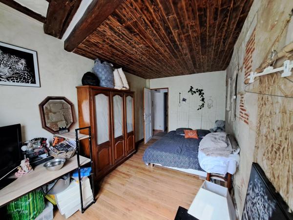 Maison semi-troglodyte de caractère – 125 m² – Fort potentiel – Saint-Étienne-de-Chigny